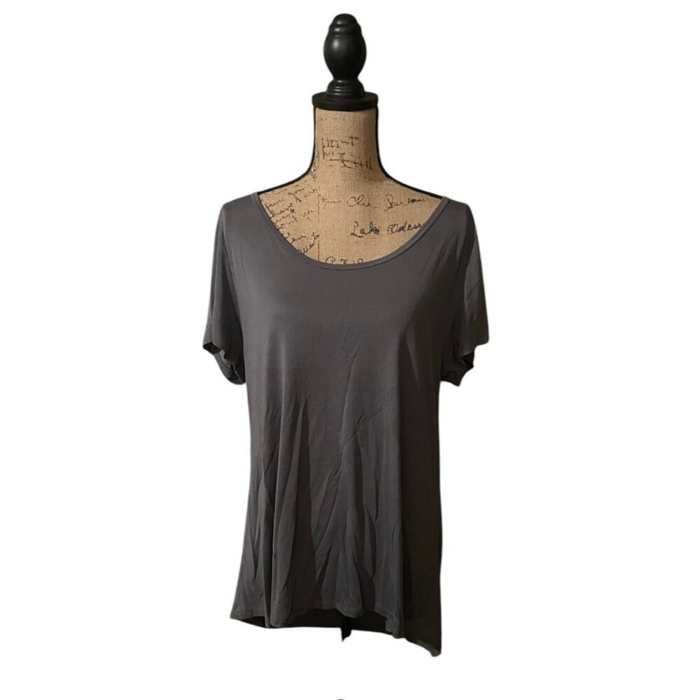 LuLaRoe Classic‎ Tee